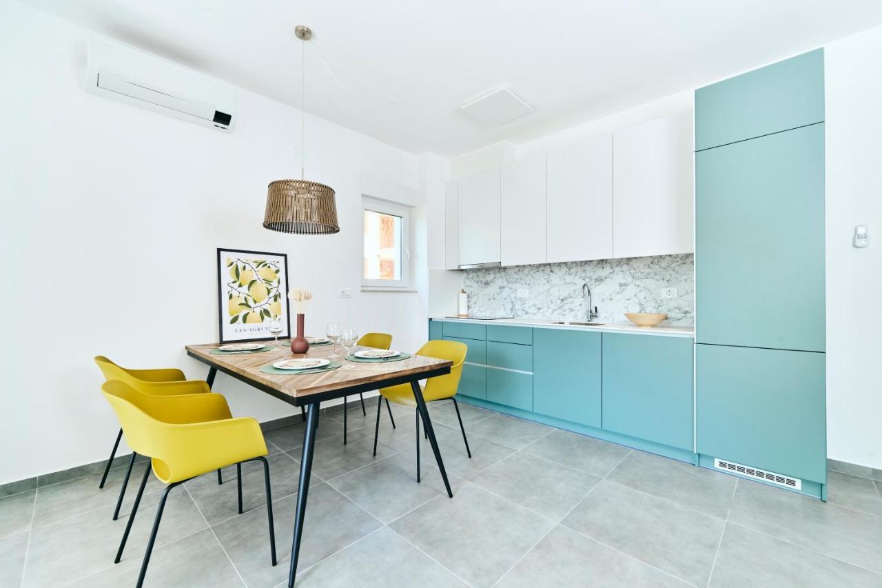 San Maris Apartment